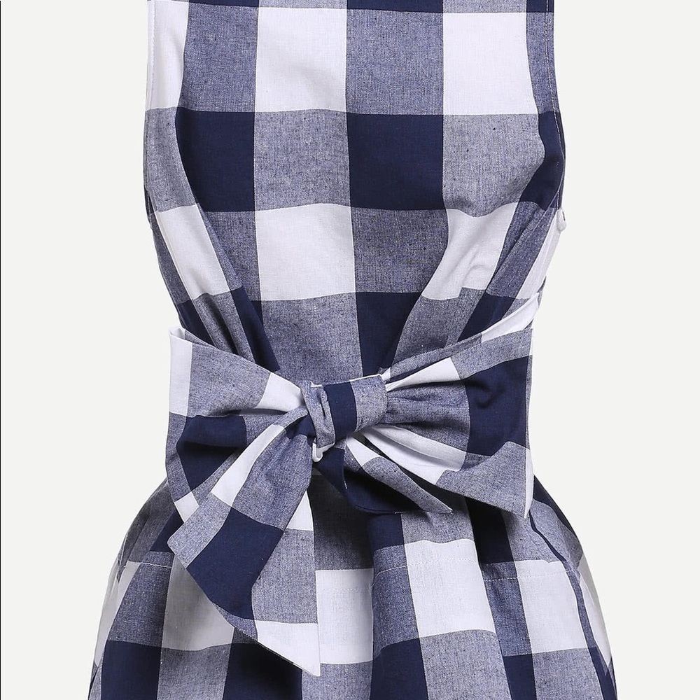 Belted Checkered Shell Top Size M NEVER WORN!